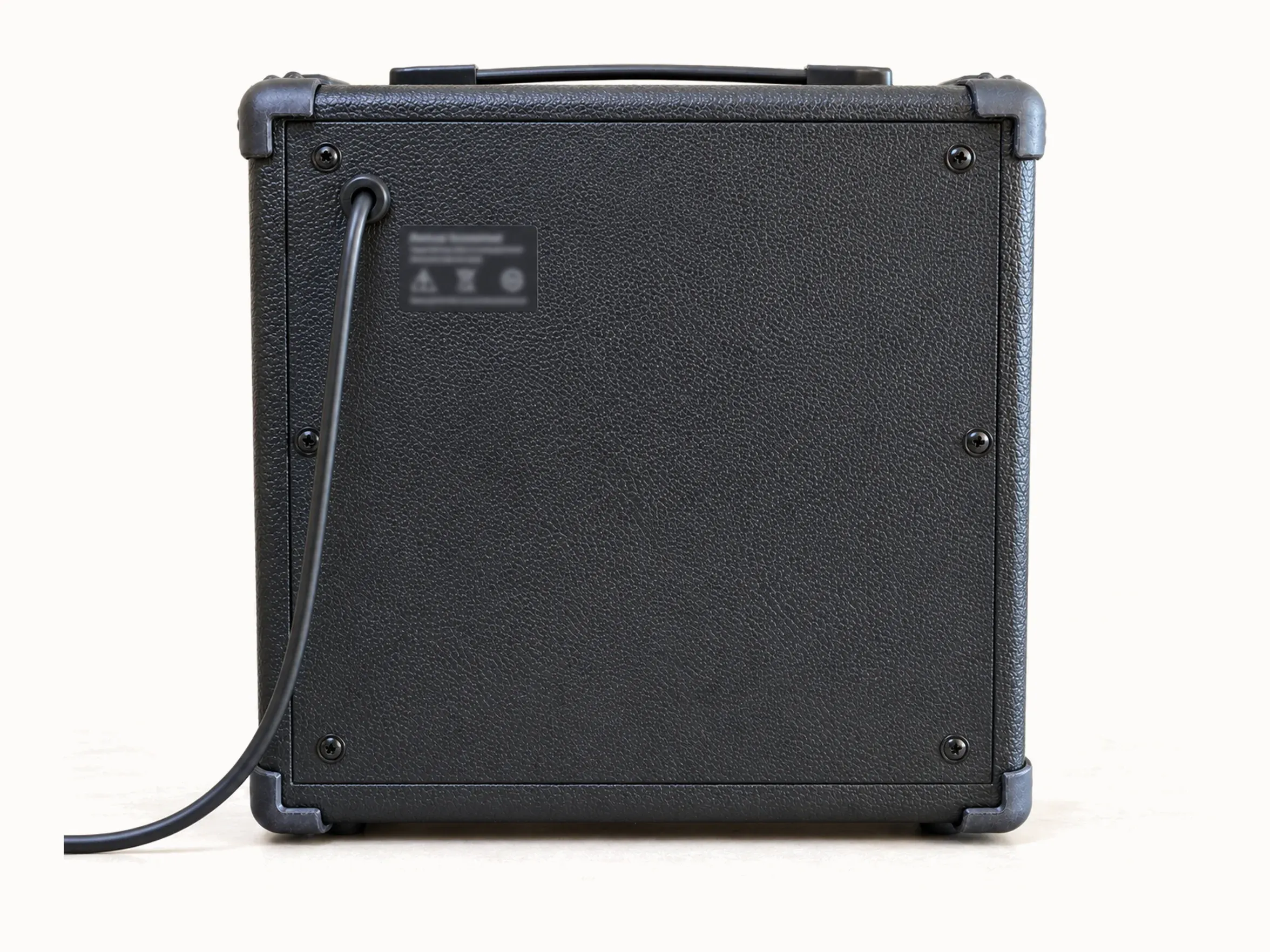 Nashville B15 Bass Amplifier – back view